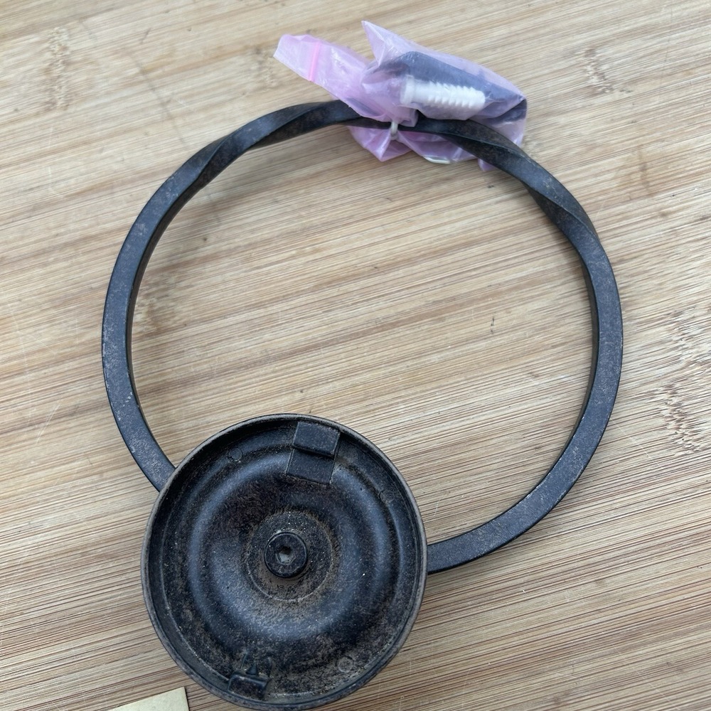 Vintage‎ Home Interior Wrought Iron Towel Ring NWT - Picture 4 of 4